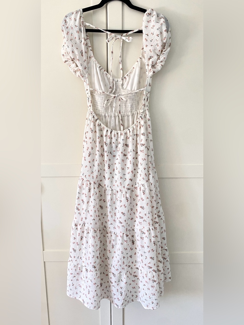 NWT Ardene White Floral Puff Sleeve Smocked Midi Dress Cottagecore Size M - Picture 2 of 15